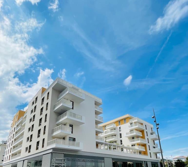 Logement Moderne Luxueux Parking Ac Cote De La Mer Nice Eksteriør bilde