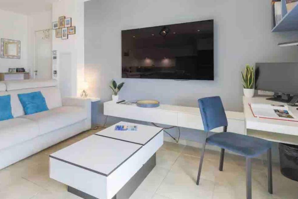Logement Moderne Luxueux Parking Ac Cote De La Mer Nice Eksteriør bilde
