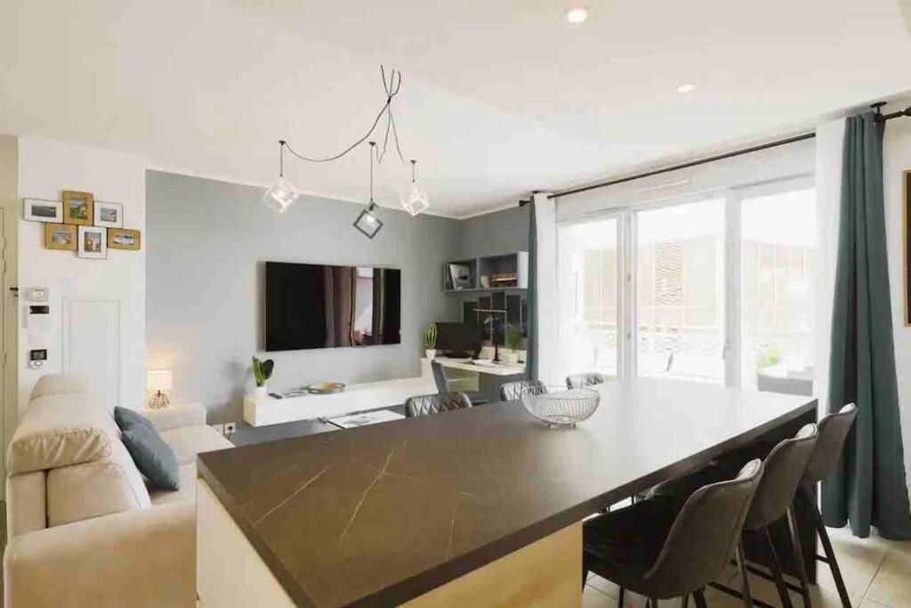 Logement Moderne Luxueux Parking Ac Cote De La Mer Nice Eksteriør bilde