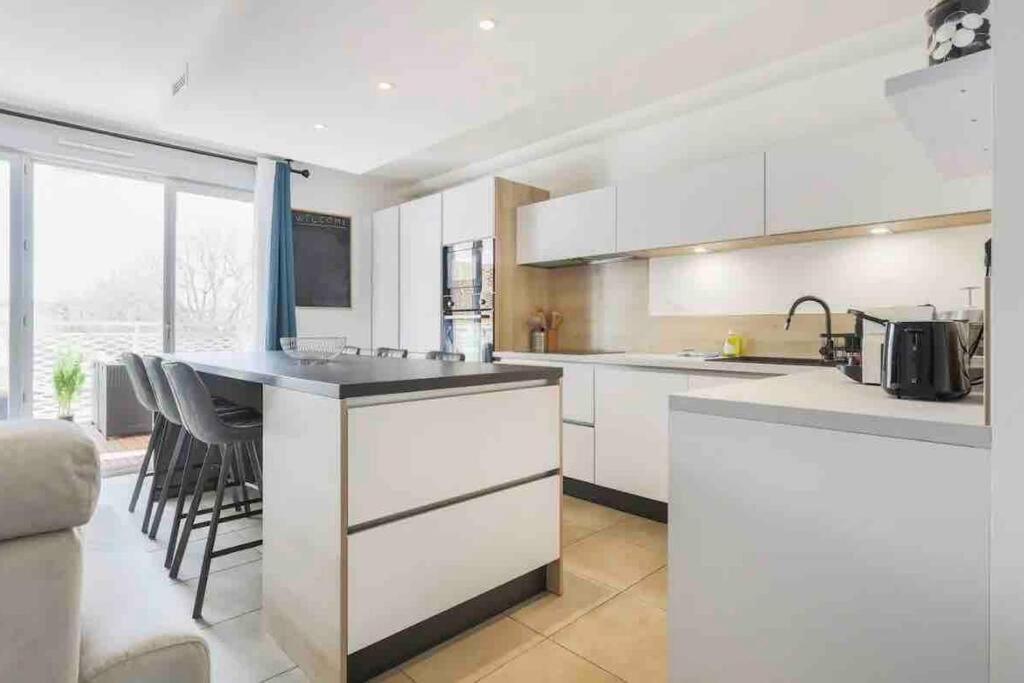 Logement Moderne Luxueux Parking Ac Cote De La Mer Nice Eksteriør bilde